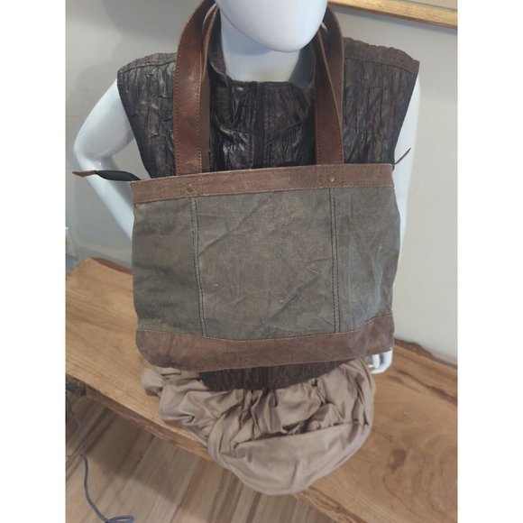 Mona B upcycled canvas purse - Picture 4 of 4